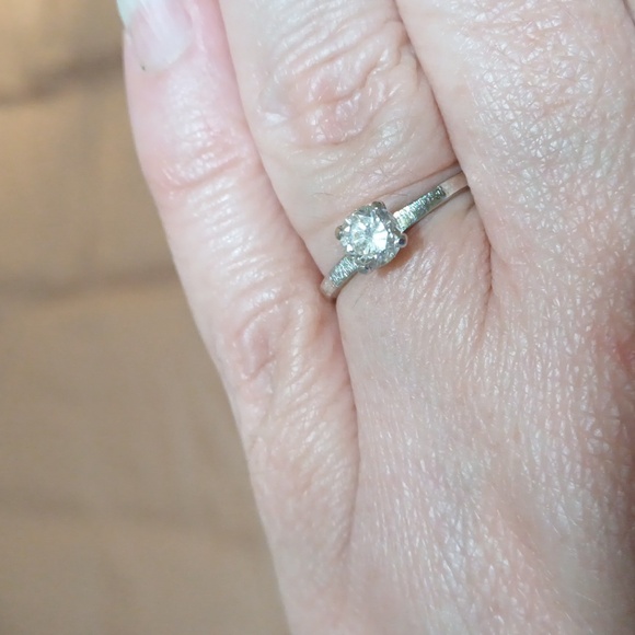 $4000 GIA Natural Diamond Ring  0.7 carat VS1 14K Gold GIA CERTIFICATE US 7 7.3 - Picture 16 of 16